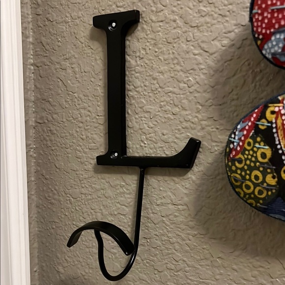 Colorful Laundry Wall Decor - Picture 6 of 9